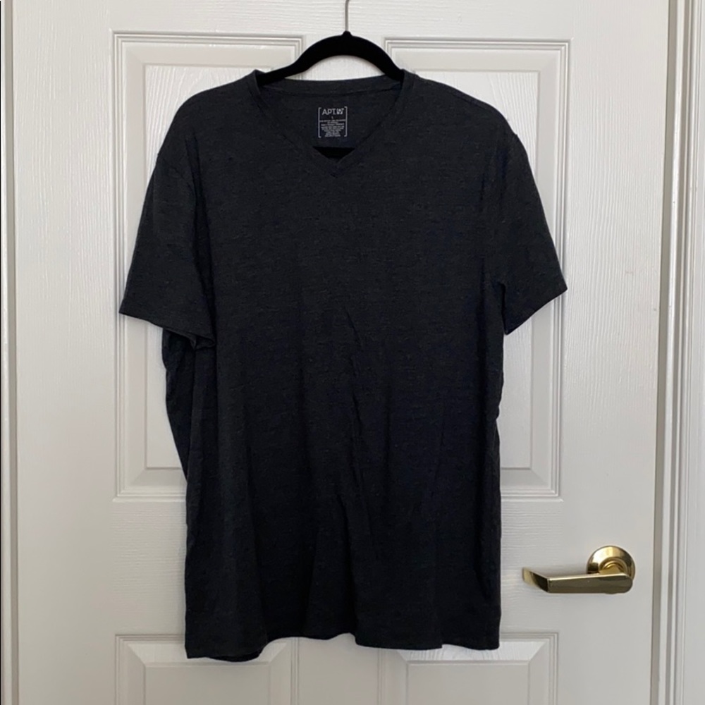 Men’s Vneck